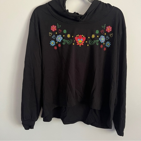 Disney Embroidered Floral Hidden Mickey Black Cropped Hoodie-Women’s Size XL - Picture 2 of 6